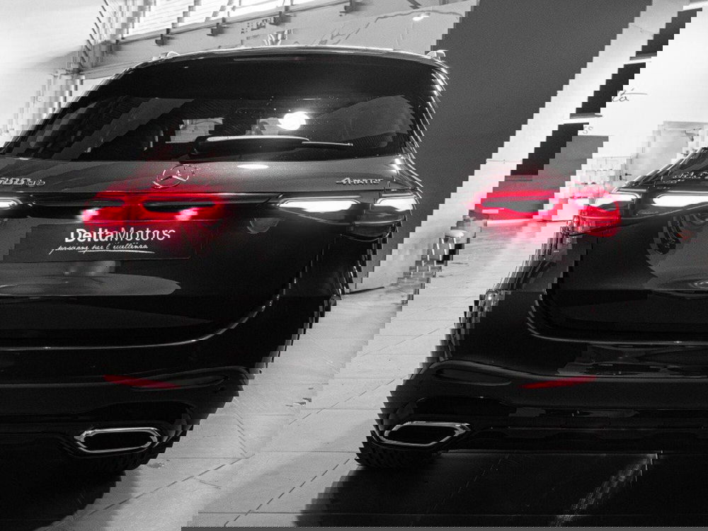 Mercedes-Benz GLC nuova a Ancona (3)