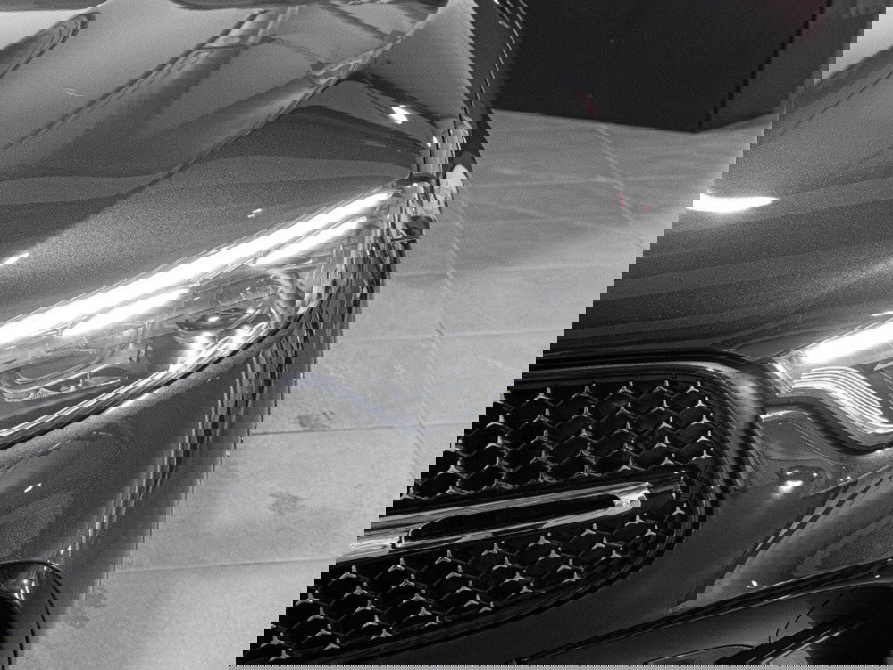 Mercedes-Benz GLC nuova a Ancona (7)