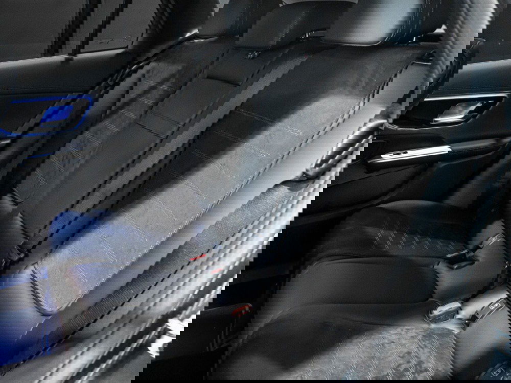 Mercedes-Benz GLC nuova a Ancona (14)