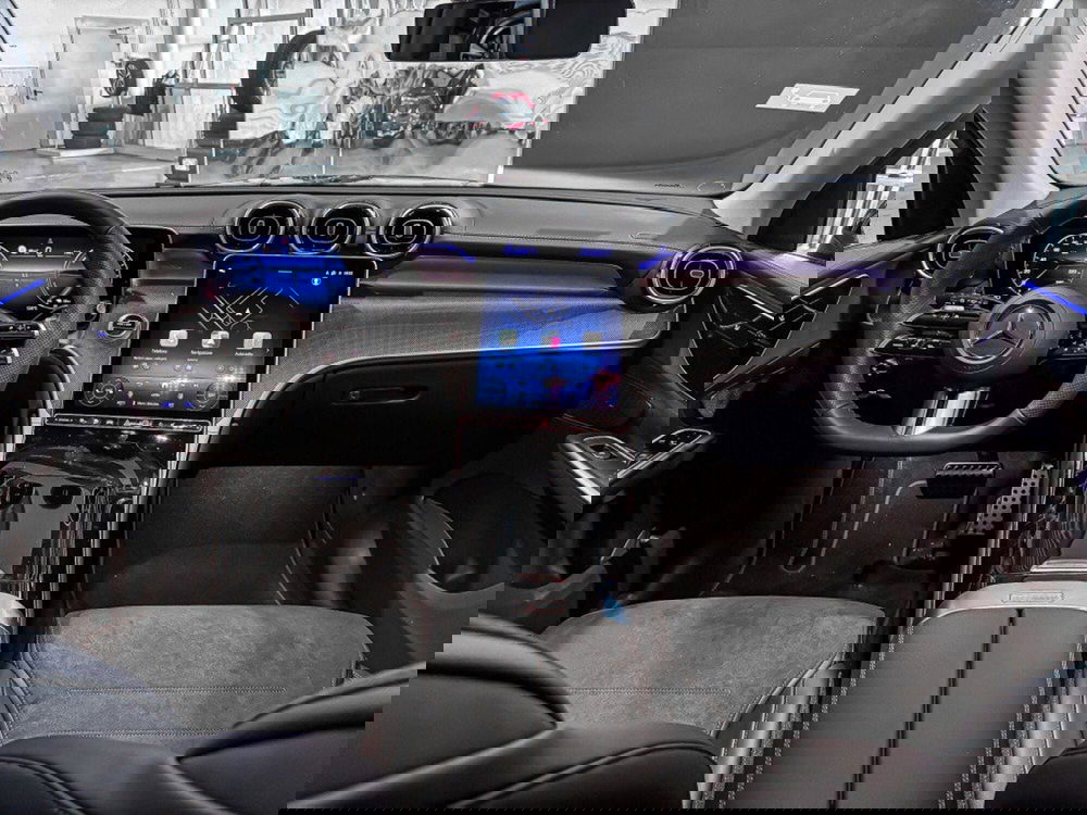 Mercedes-Benz GLC nuova a Ancona (6)