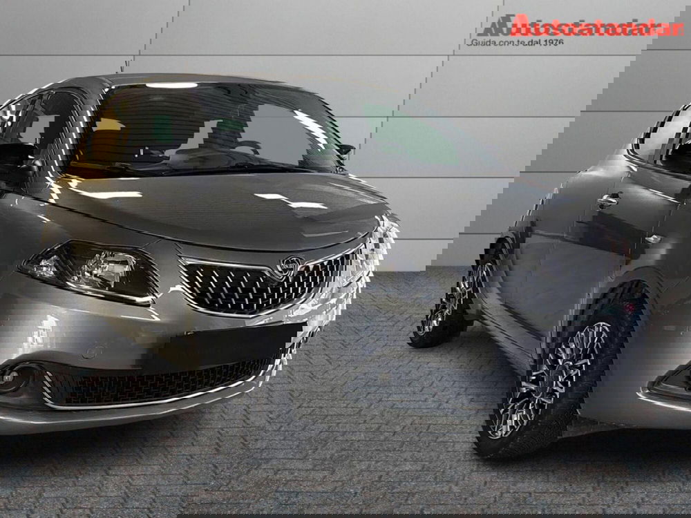 Lancia Ypsilon usata a Torino (3)