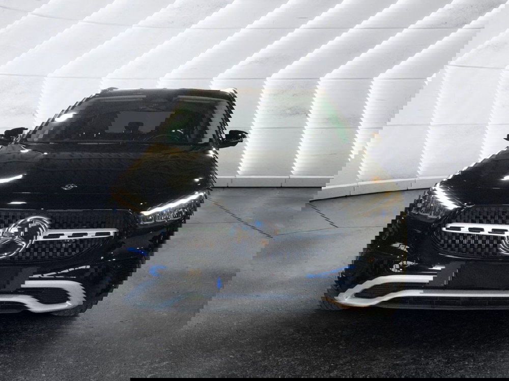 Mercedes-Benz GLA SUV usata a Caserta (2)