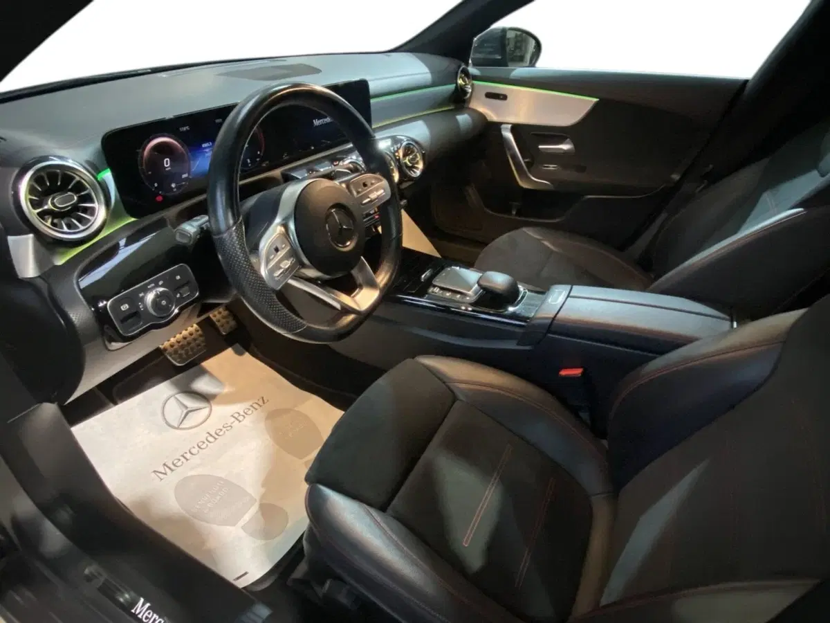 Mercedes-Benz CLA Shooting Brake usata a Napoli (10)
