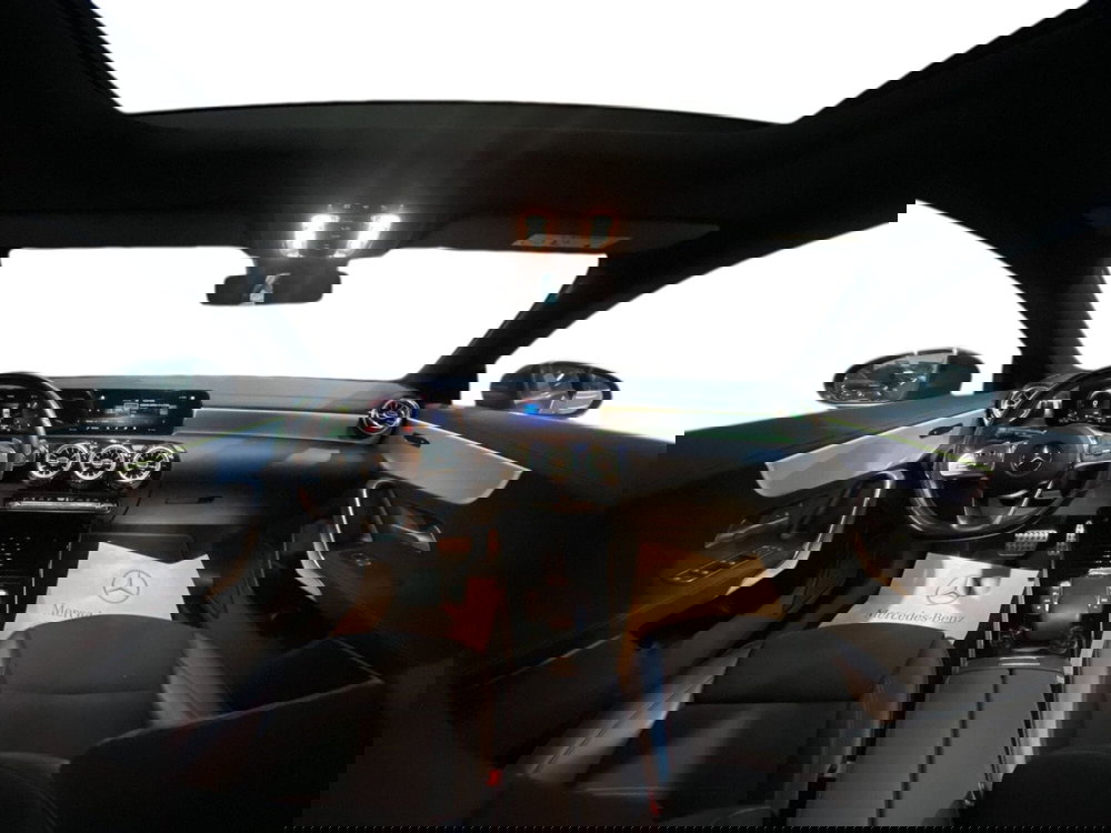 Mercedes-Benz CLA Shooting Brake usata a Napoli (14)