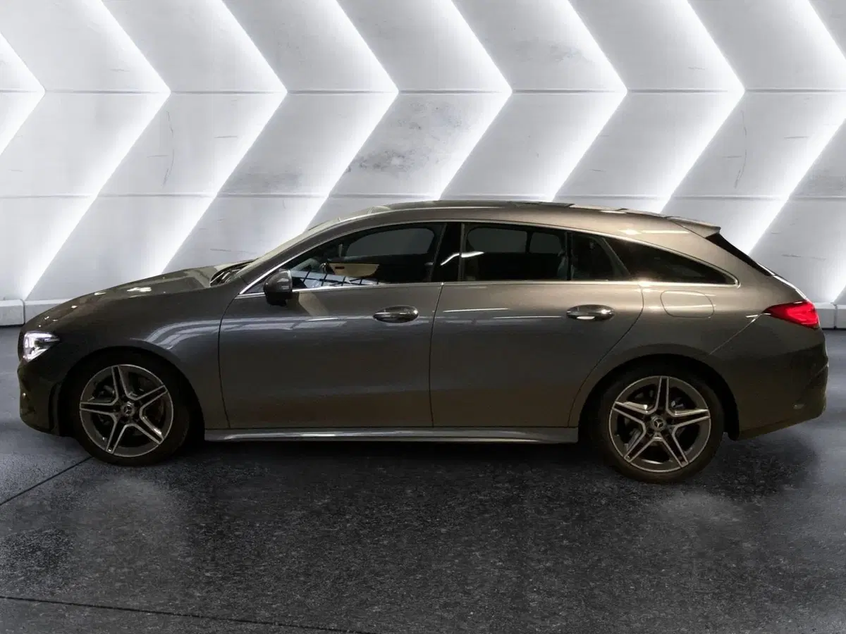 Mercedes-Benz CLA Shooting Brake usata a Napoli (4)
