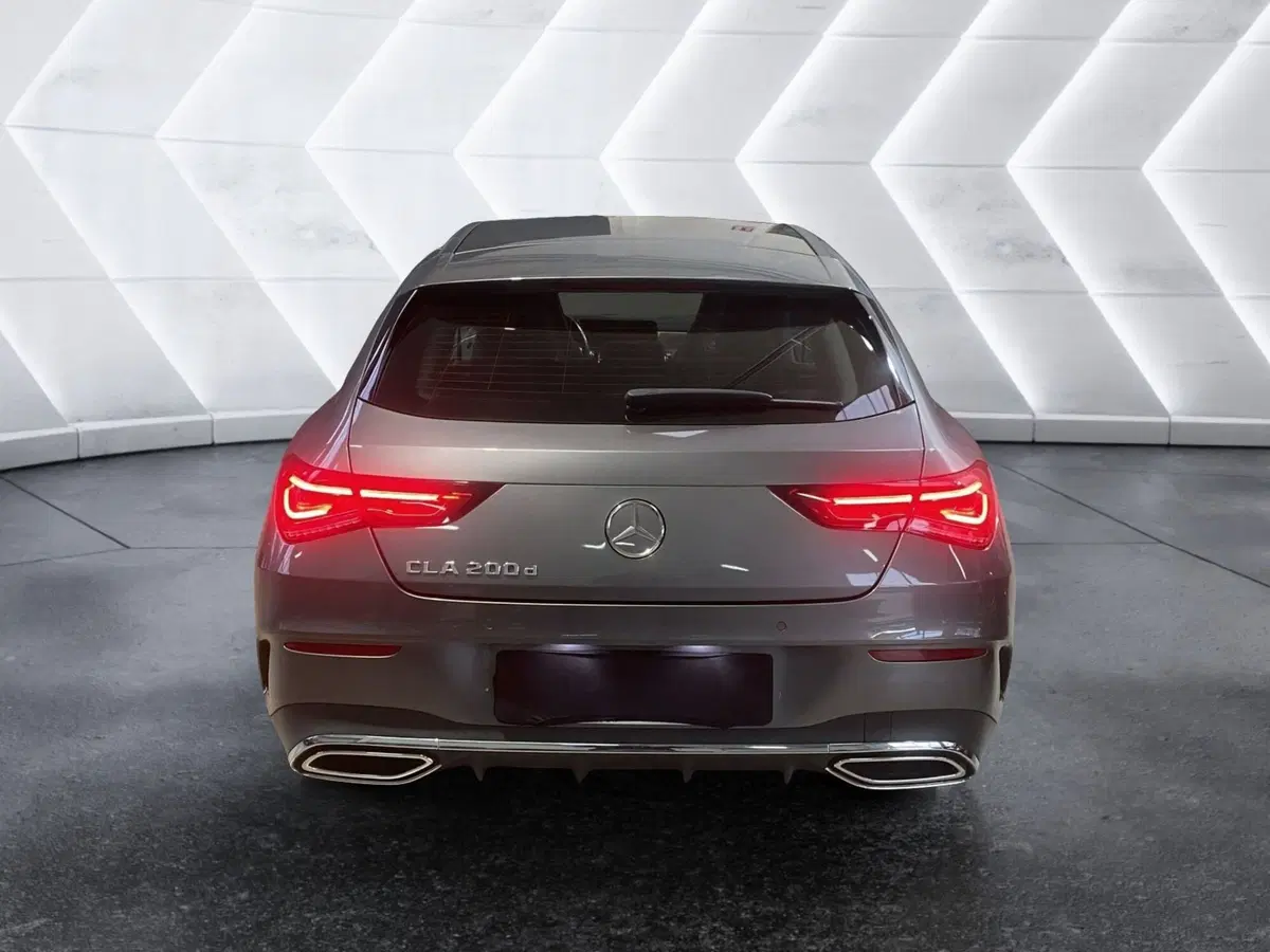 Mercedes-Benz CLA Shooting Brake usata a Napoli (7)