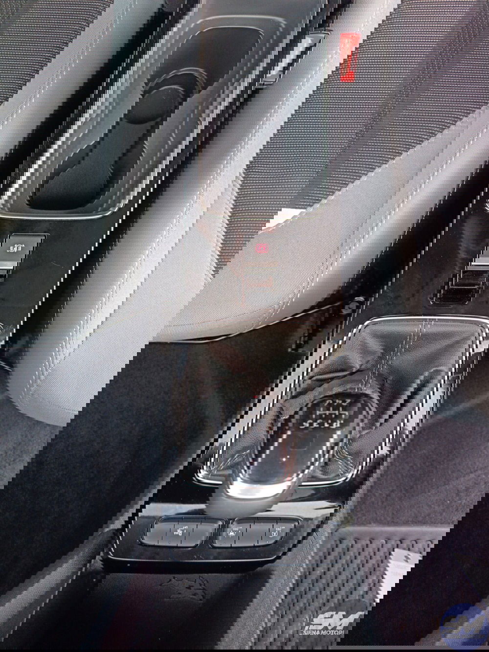 Opel Mokka usata a Siena (13)