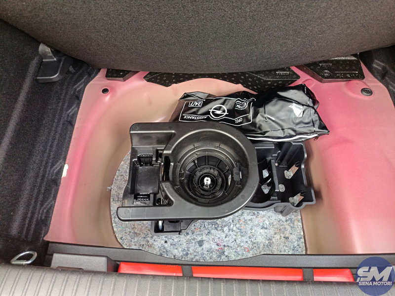 Opel Mokka usata a Siena (20)