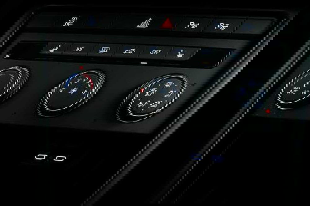 Volkswagen T-Roc usata a Mantova (14)