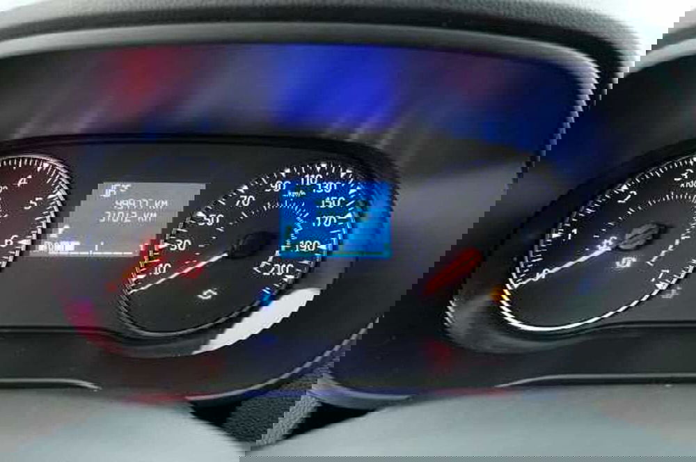 Dacia Duster usata a Mantova (13)