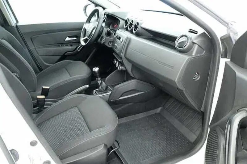 Dacia Duster usata a Mantova (3)