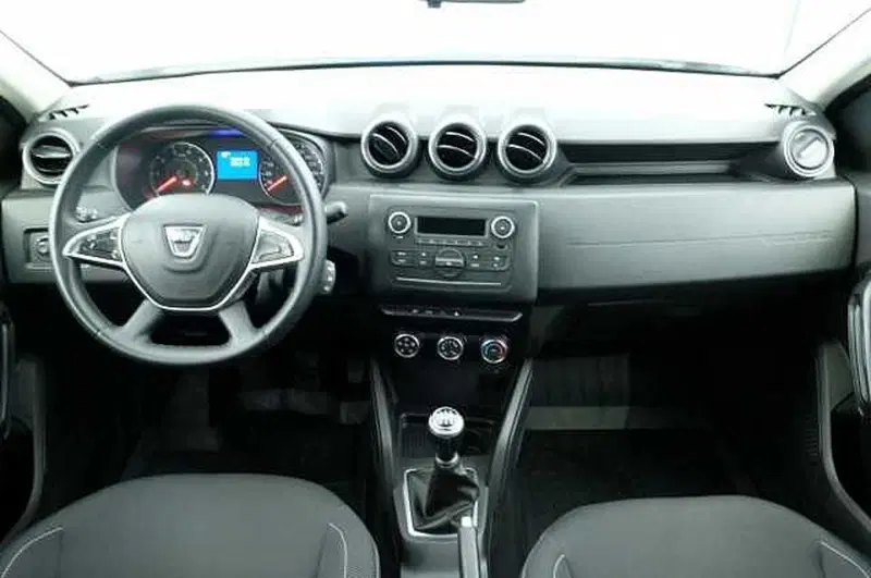 Dacia Duster usata a Mantova (4)