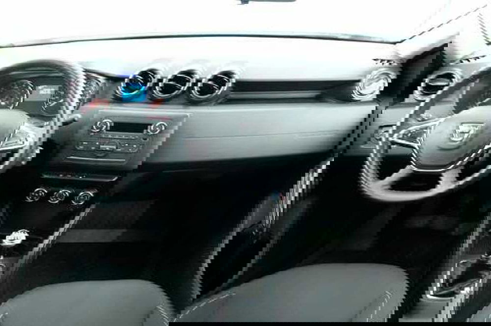 Dacia Duster usata a Mantova (4)