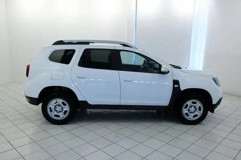 Dacia Duster usata a Mantova (6)