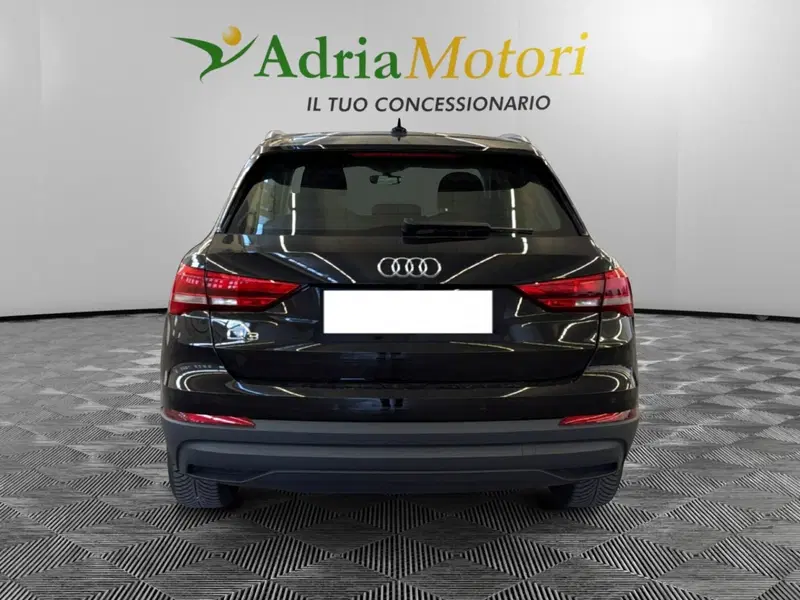 Audi Q3 usata a Pordenone (4)