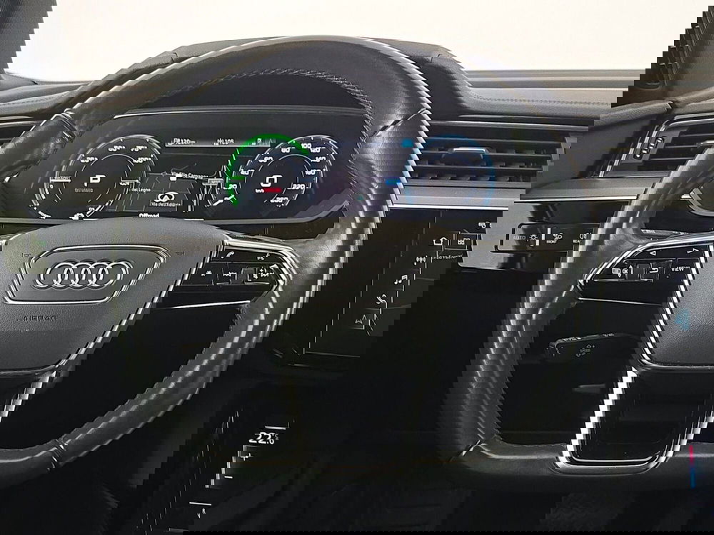 Audi e-tron Sportback usata a Alessandria (10)
