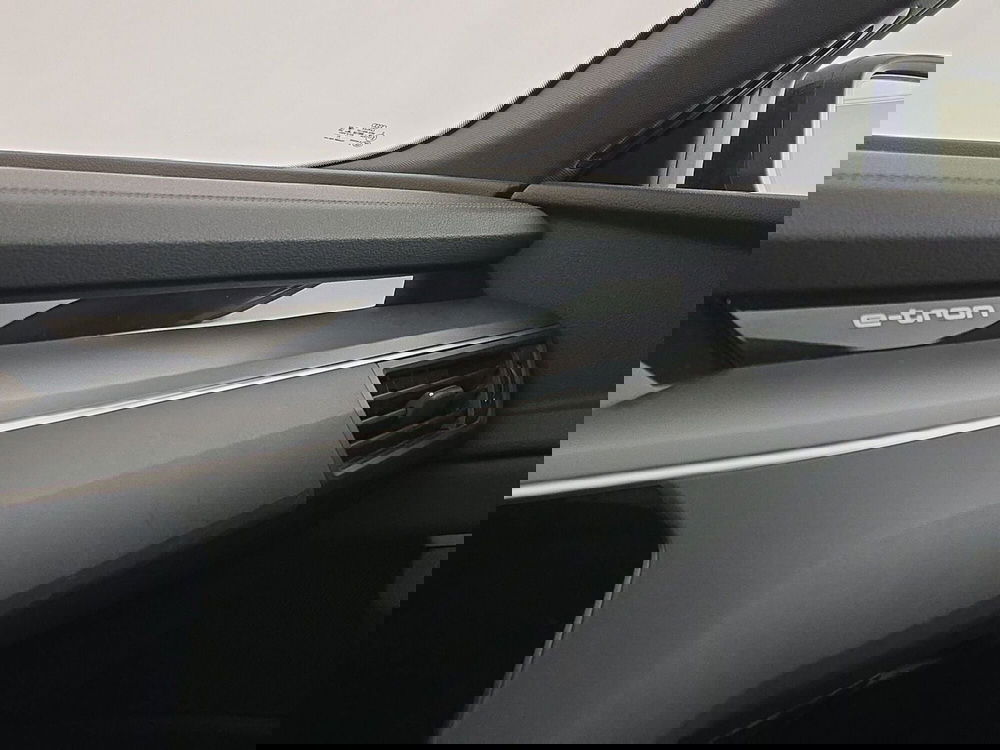 Audi e-tron Sportback usata a Alessandria (18)