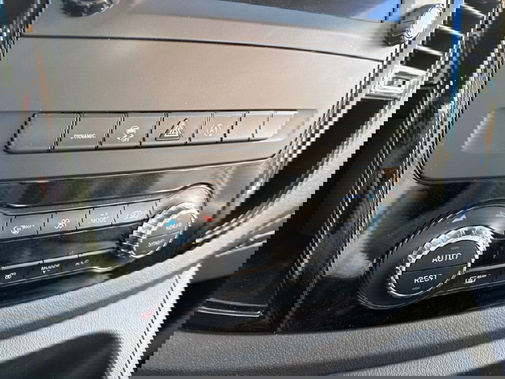 Mercedes-Benz Vito usata a Milano (14)