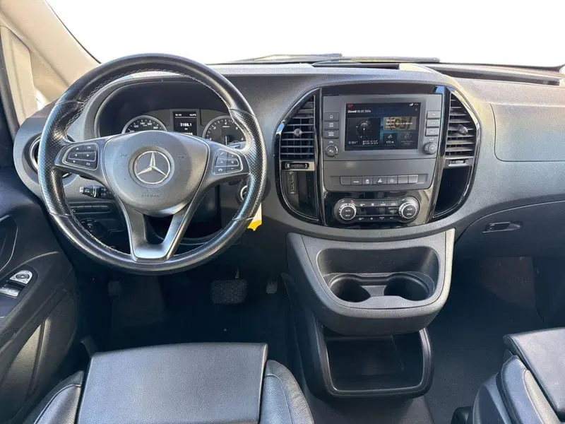 Mercedes-Benz Vito usata a Milano (9)