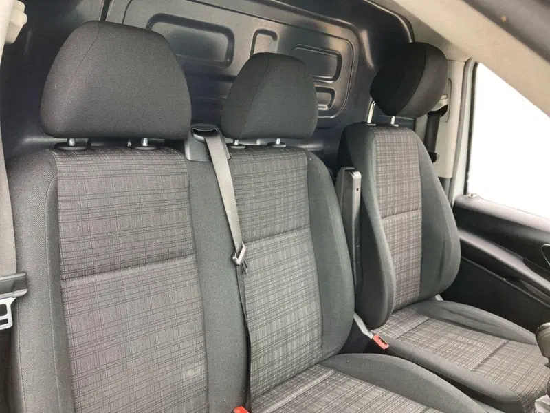 Mercedes-Benz Vito usata a Milano (15)
