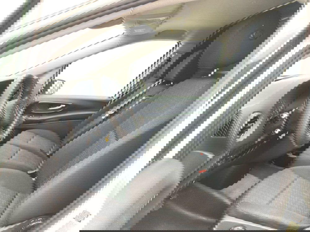 Mercedes-Benz Vito usata a Milano (9)