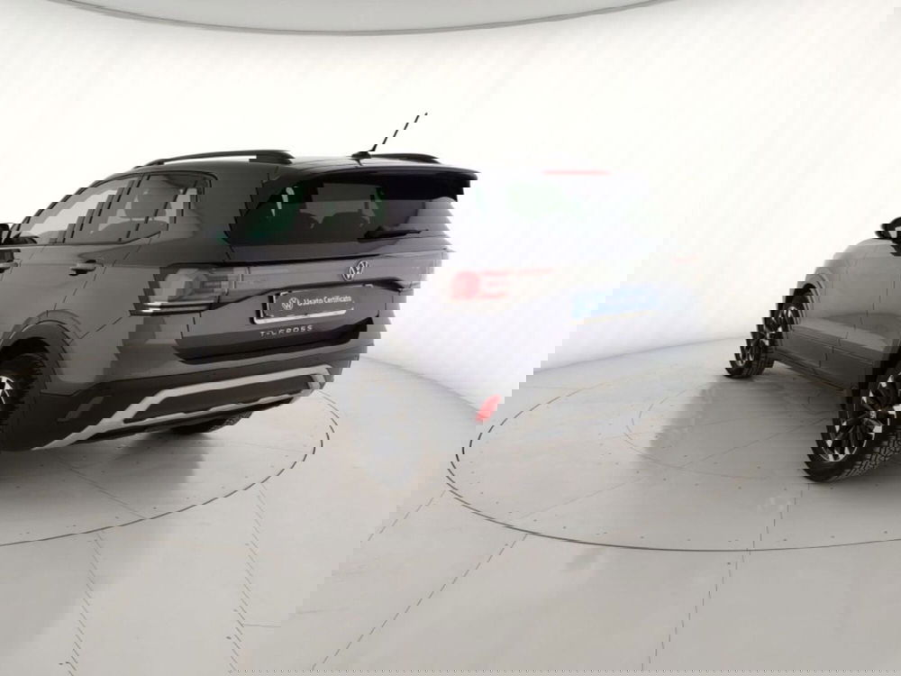 Volkswagen T-Cross usata a Massa-Carrara (2)