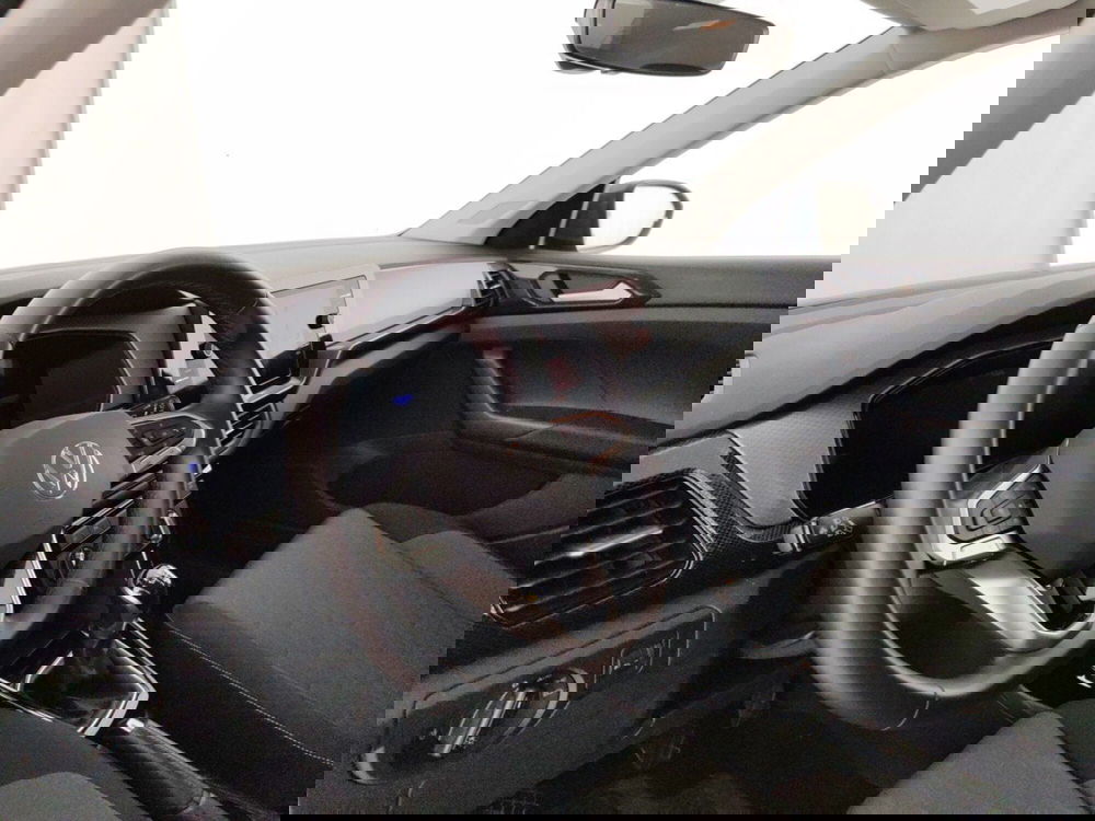 Volkswagen T-Cross usata a Massa-Carrara (8)