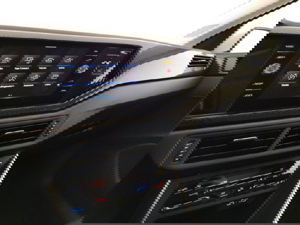 Volkswagen Polo usata a Massa-Carrara (12)