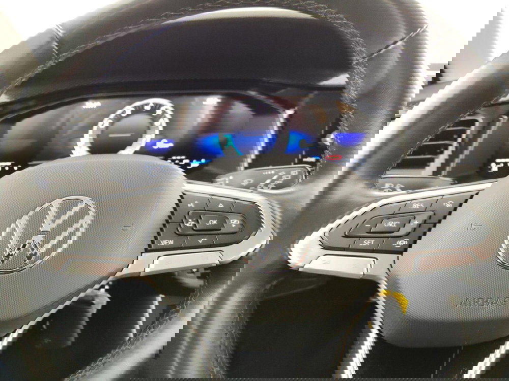 Volkswagen Polo usata a Massa-Carrara (13)