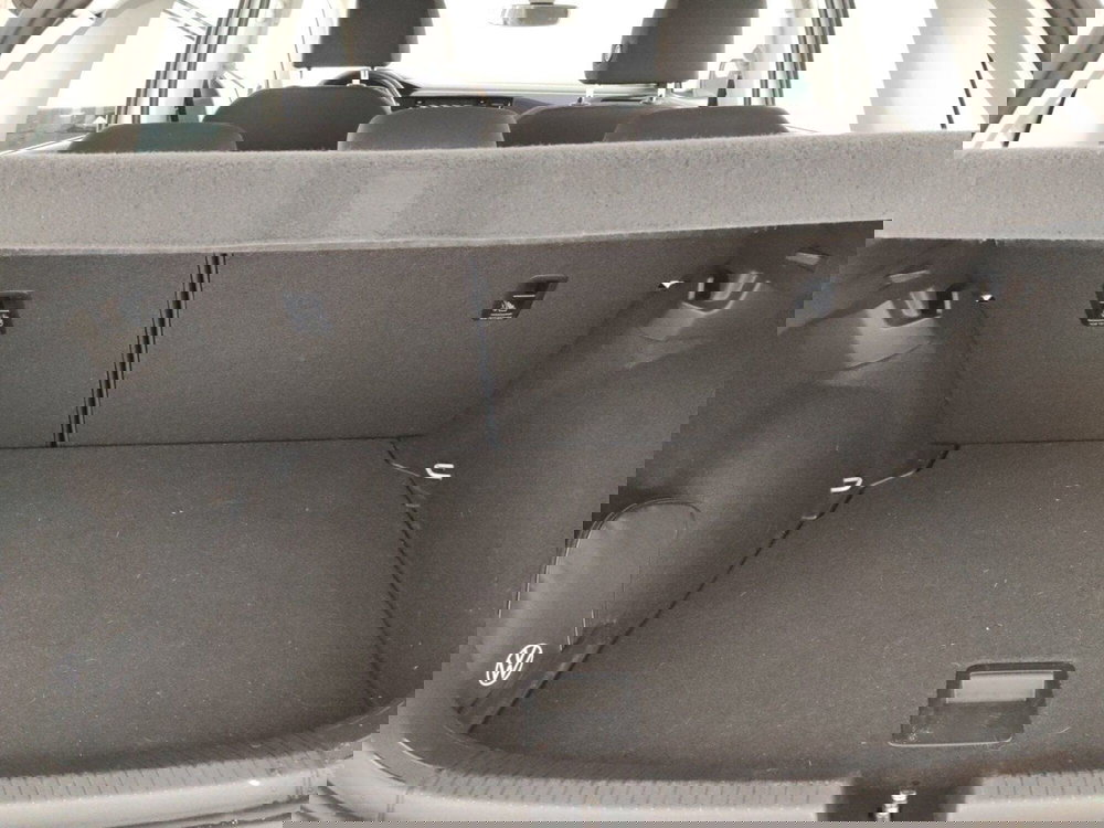 Volkswagen Polo usata a Massa-Carrara (15)