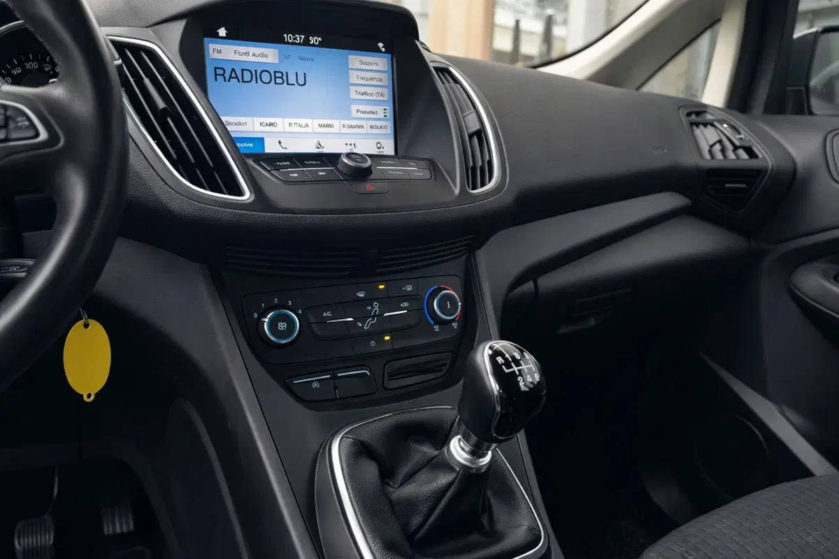 Ford C-Max usata a Rimini (10)