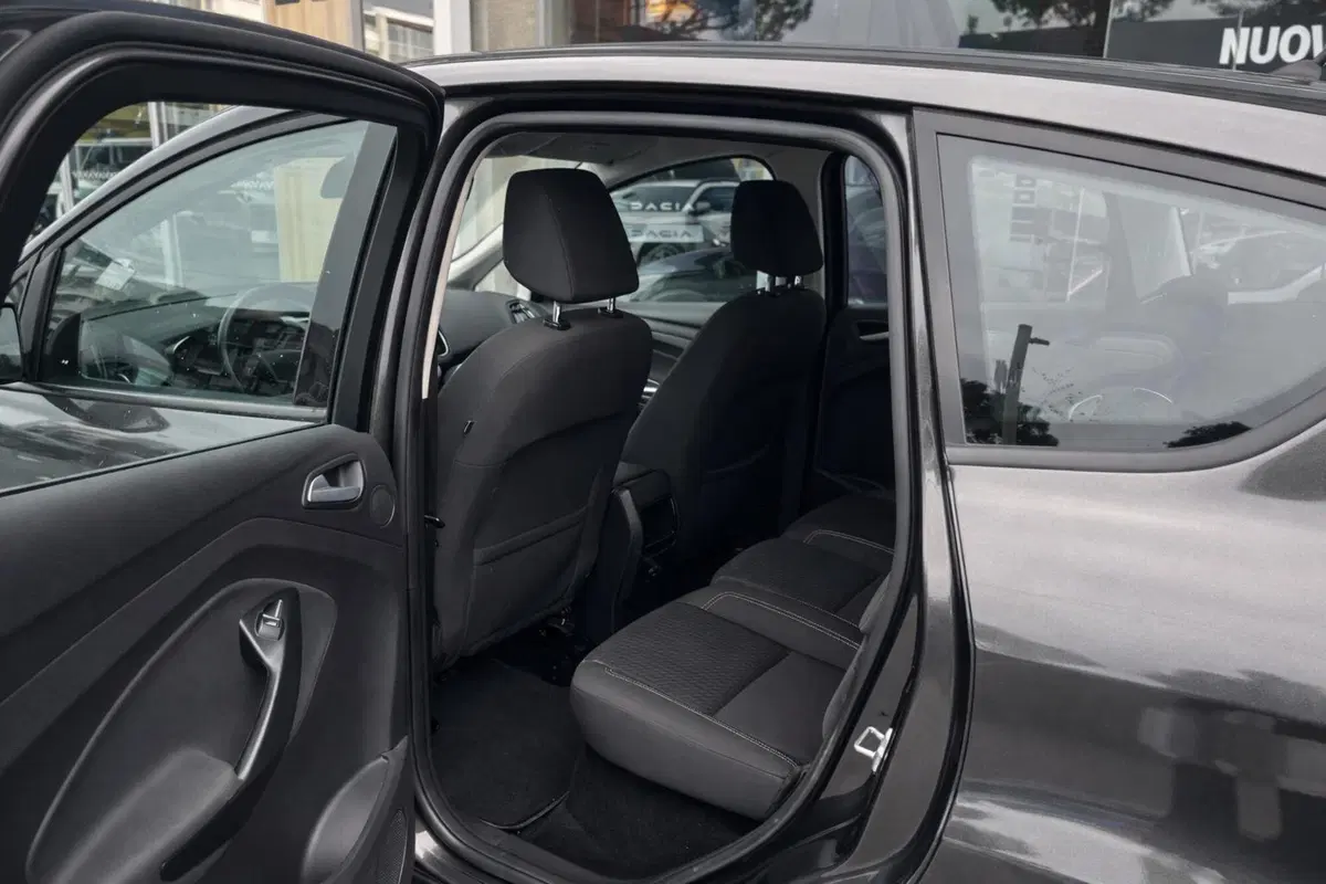 Ford C-Max usata a Rimini (5)
