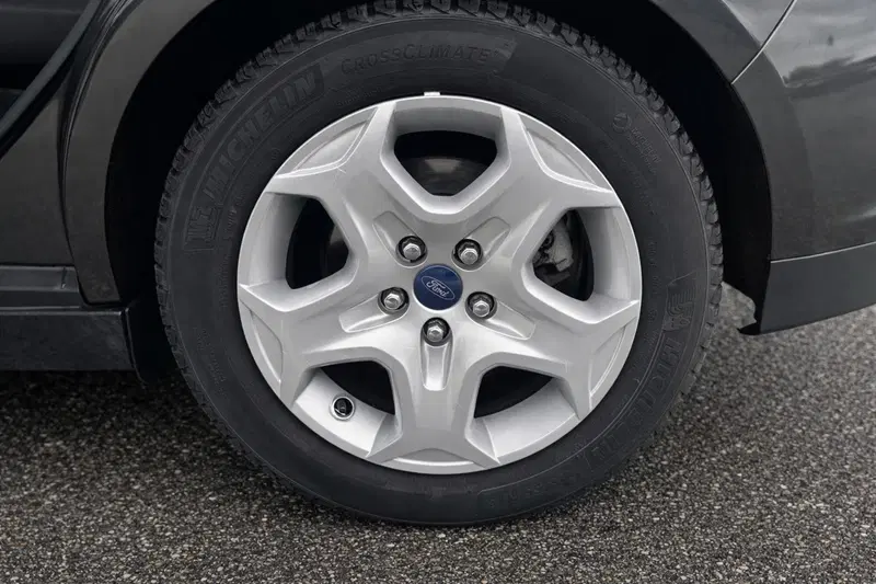 Ford C-Max usata a Rimini (8)