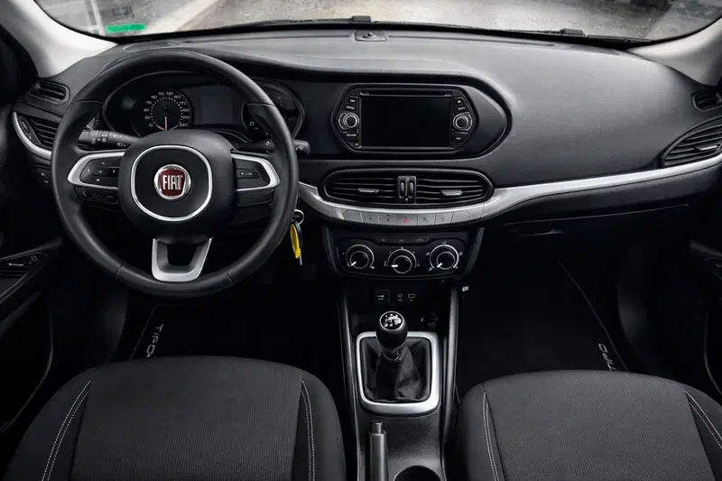 Fiat Tipo usata a Rimini (6)