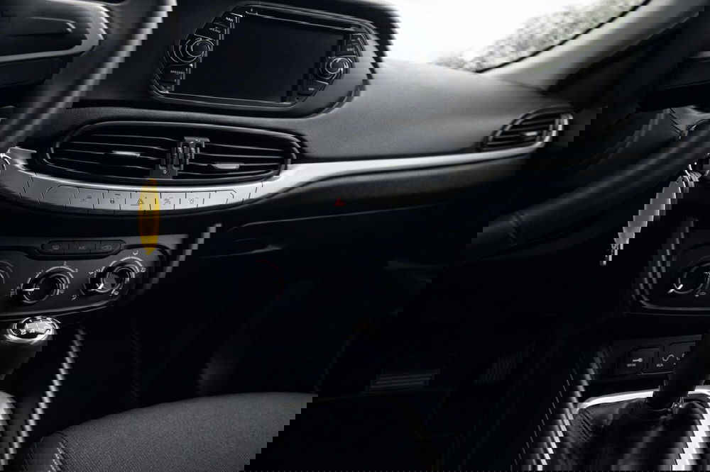 Fiat Tipo usata a Rimini (9)