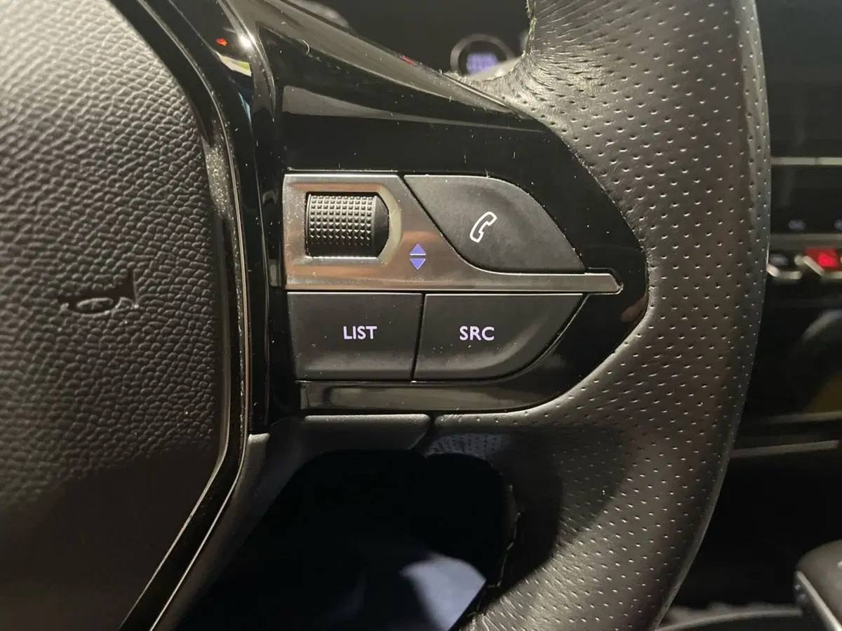 Peugeot 2008 usata a Salerno (20)