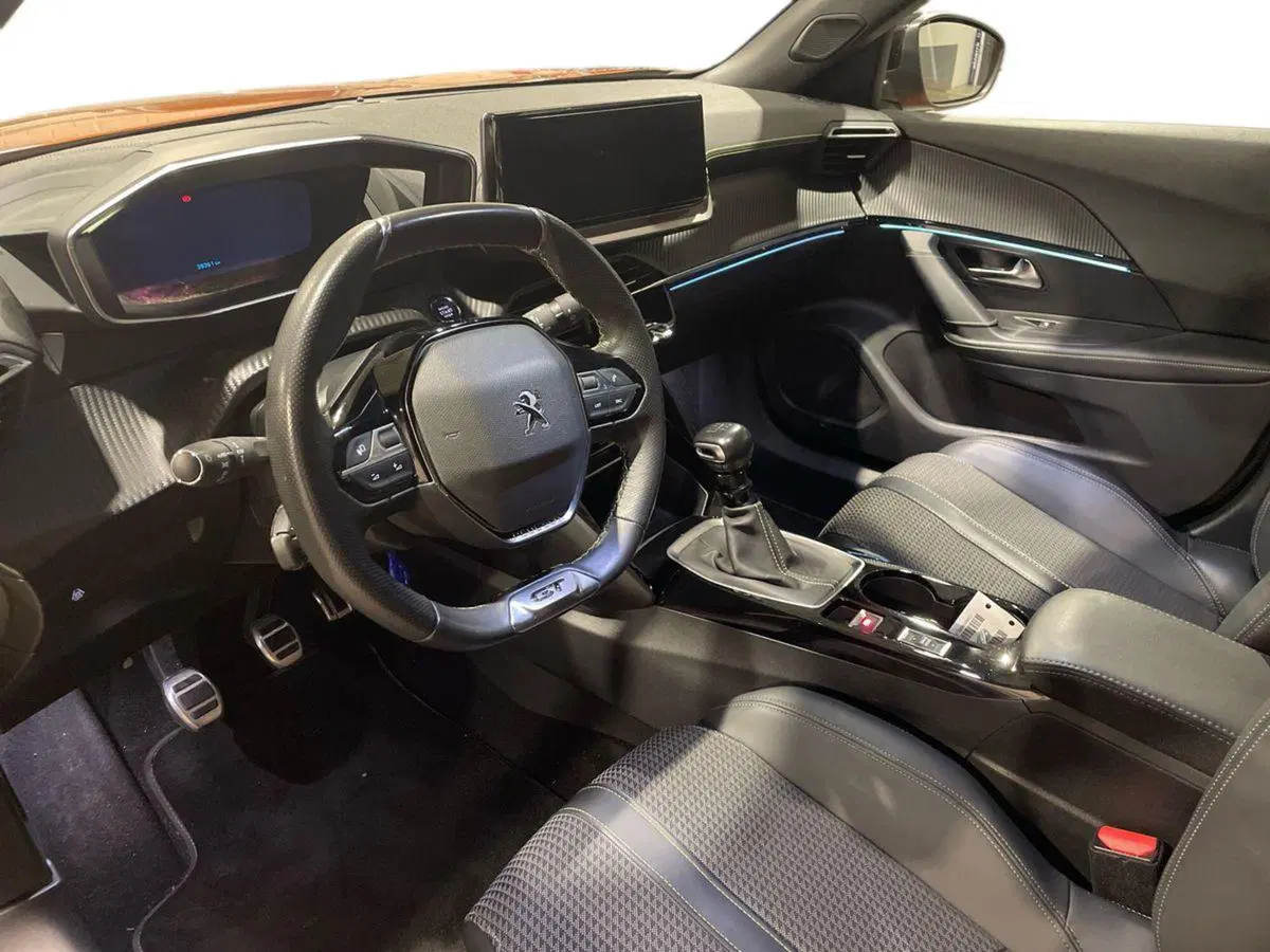 Peugeot 2008 usata a Salerno (9)
