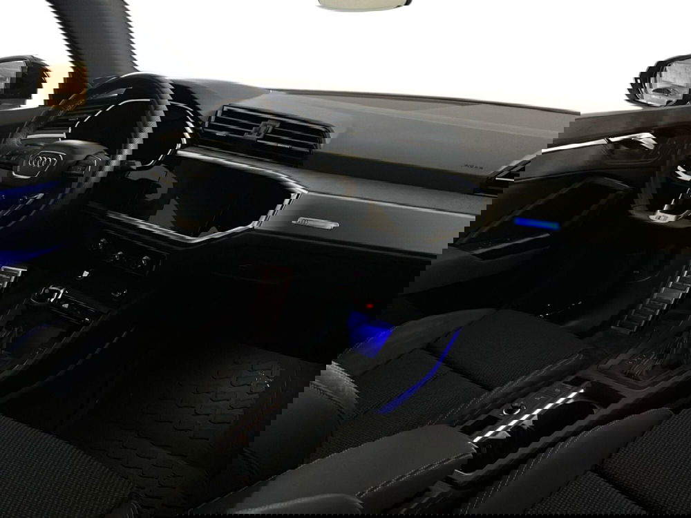Audi Q3 Sportback usata a Napoli (10)