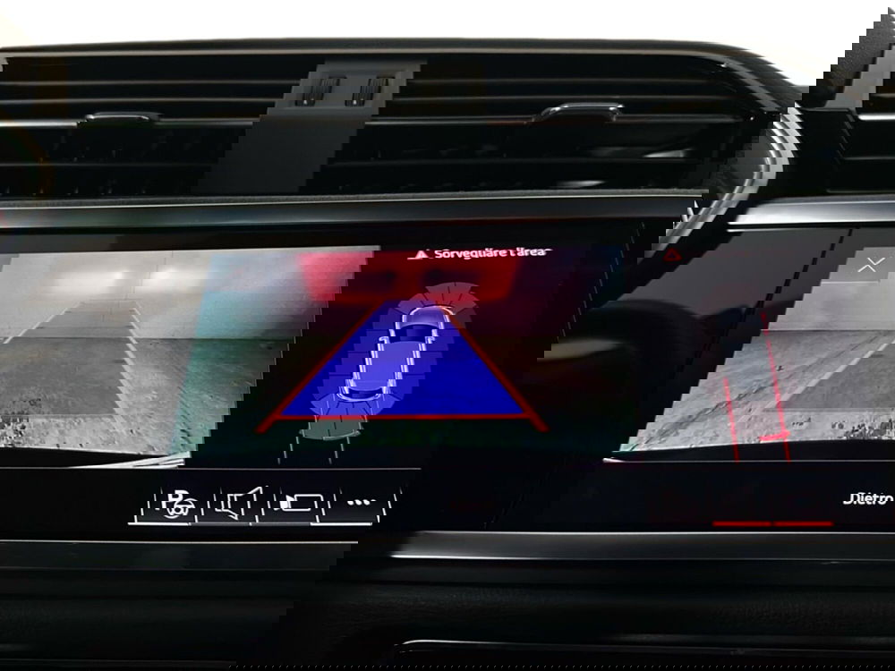 Audi Q3 Sportback usata a Napoli (17)