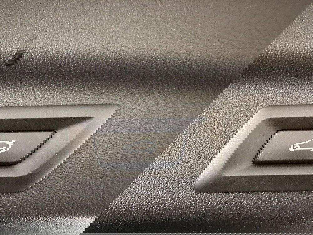 BMW Serie 2 Active Tourer usata a Cuneo (17)