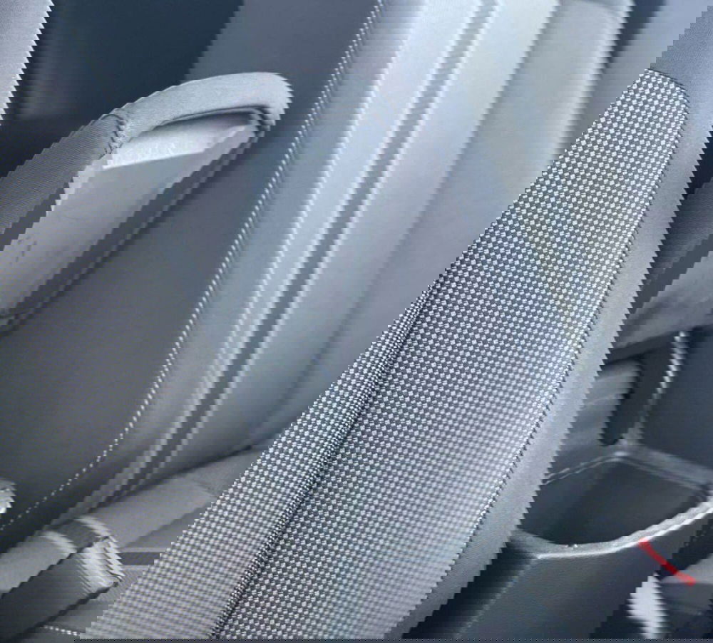 Volkswagen T-Roc usata a Perugia (18)