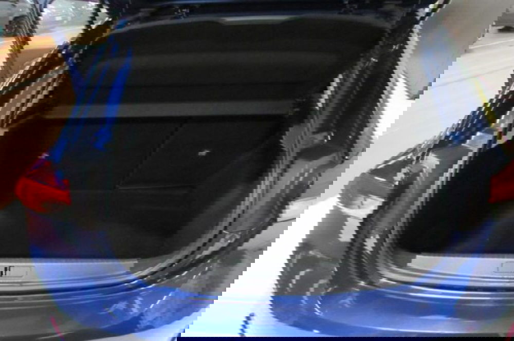 Opel Corsa usata a Milano (14)