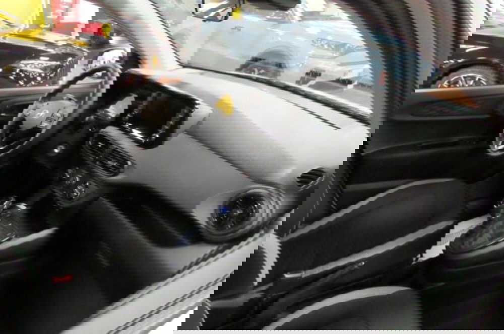 Hyundai i10 nuova a Milano (14)