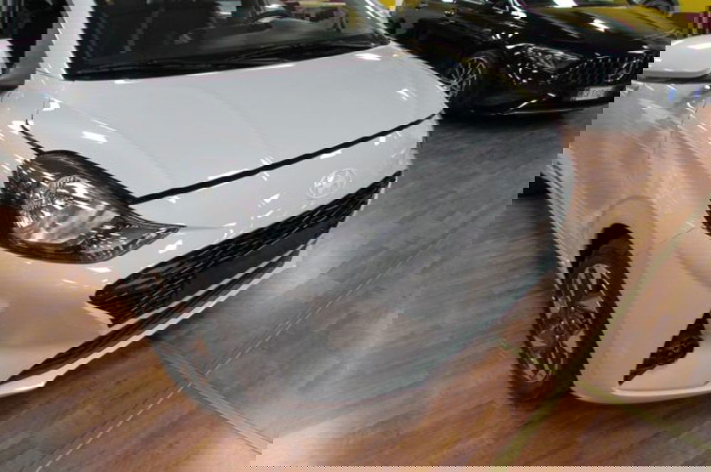 Hyundai i10 nuova a Milano (15)