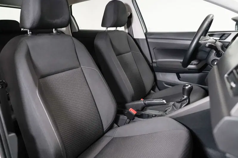 Volkswagen Polo usata a Varese (11)