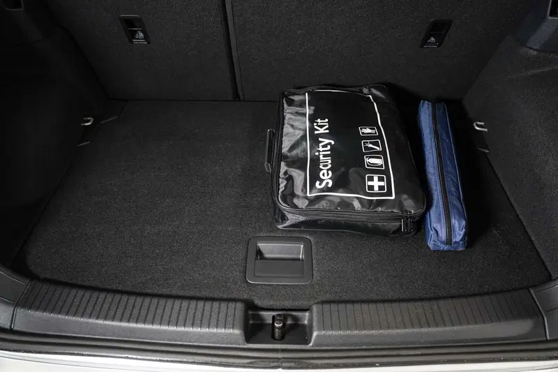 Volkswagen T-Cross usata a Varese (18)