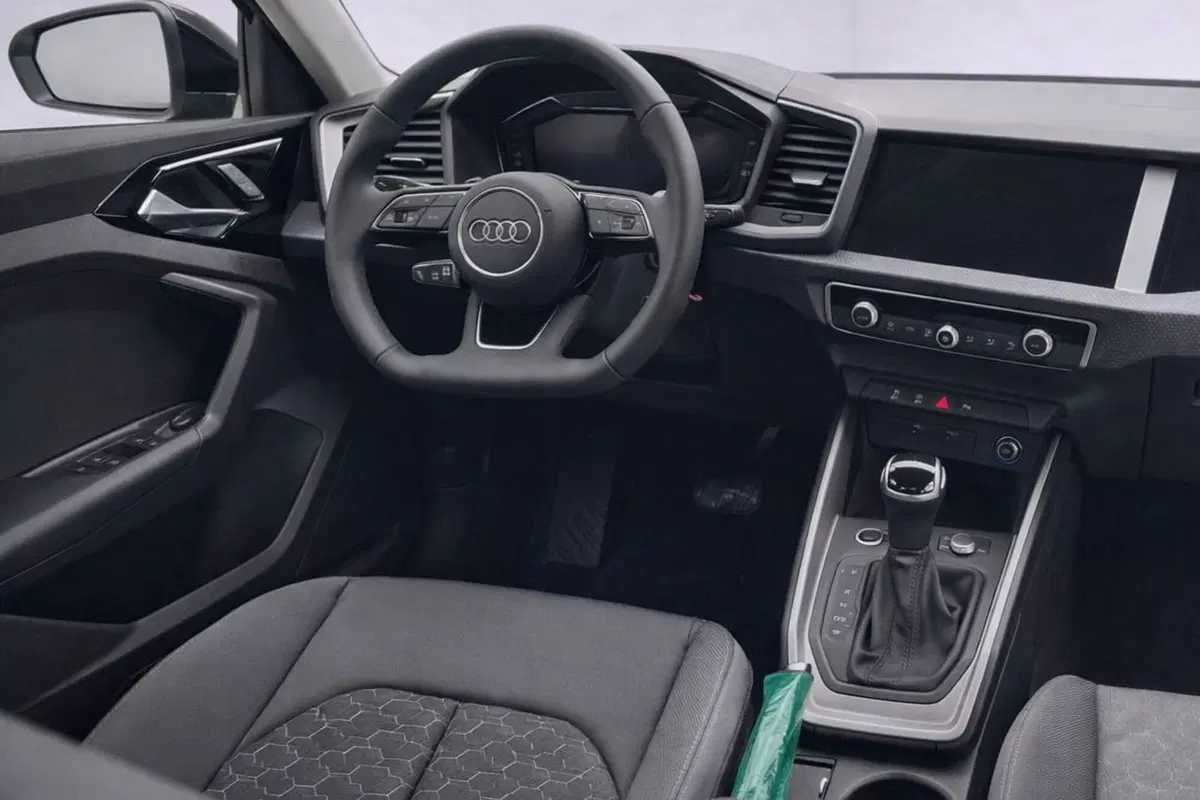 Audi A1 Sportback nuova a Taranto (7)