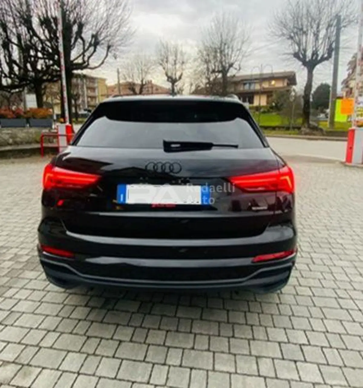 Audi Q3 Sportback usata a Lecco (7)