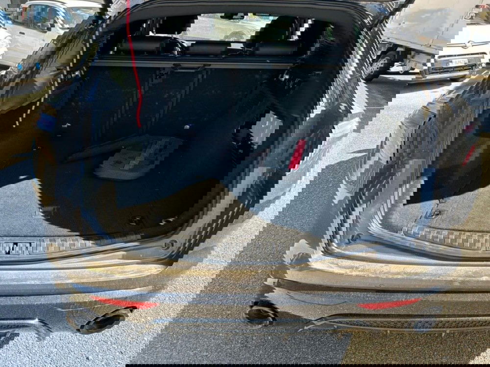 Alfa Romeo Stelvio usata a Salerno (16)