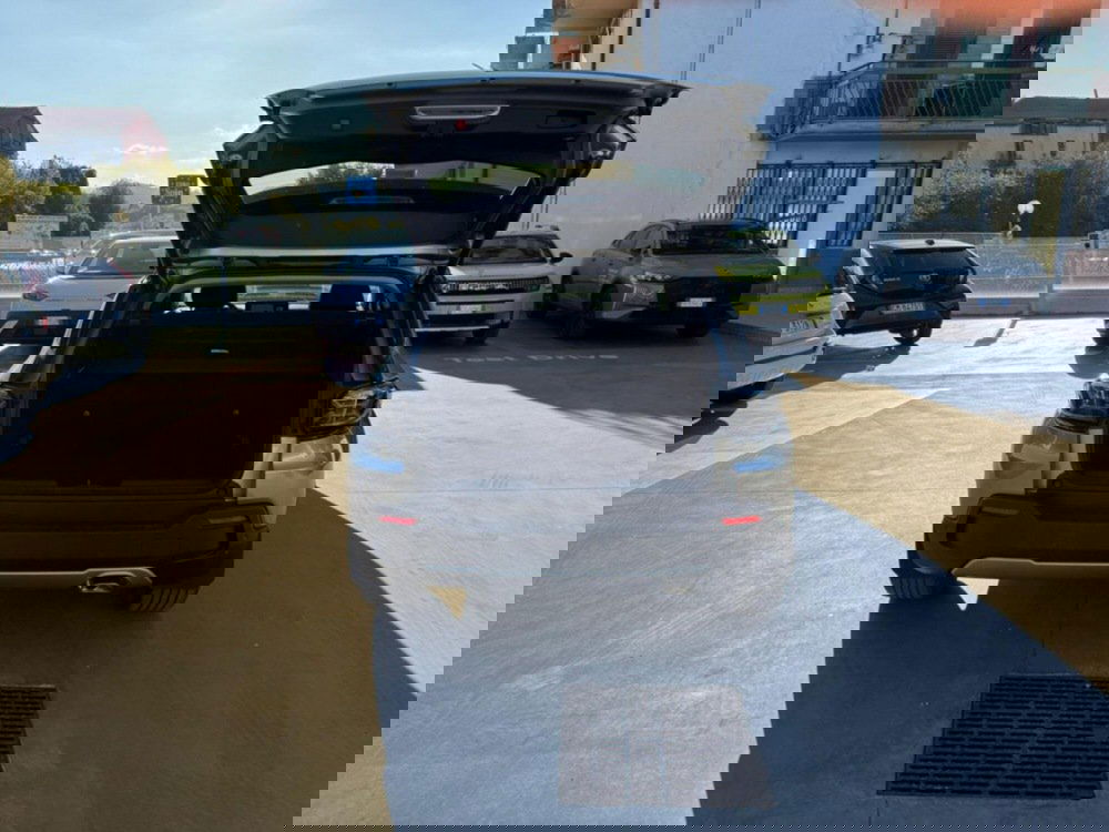 Jeep Avenger usata a Salerno (12)